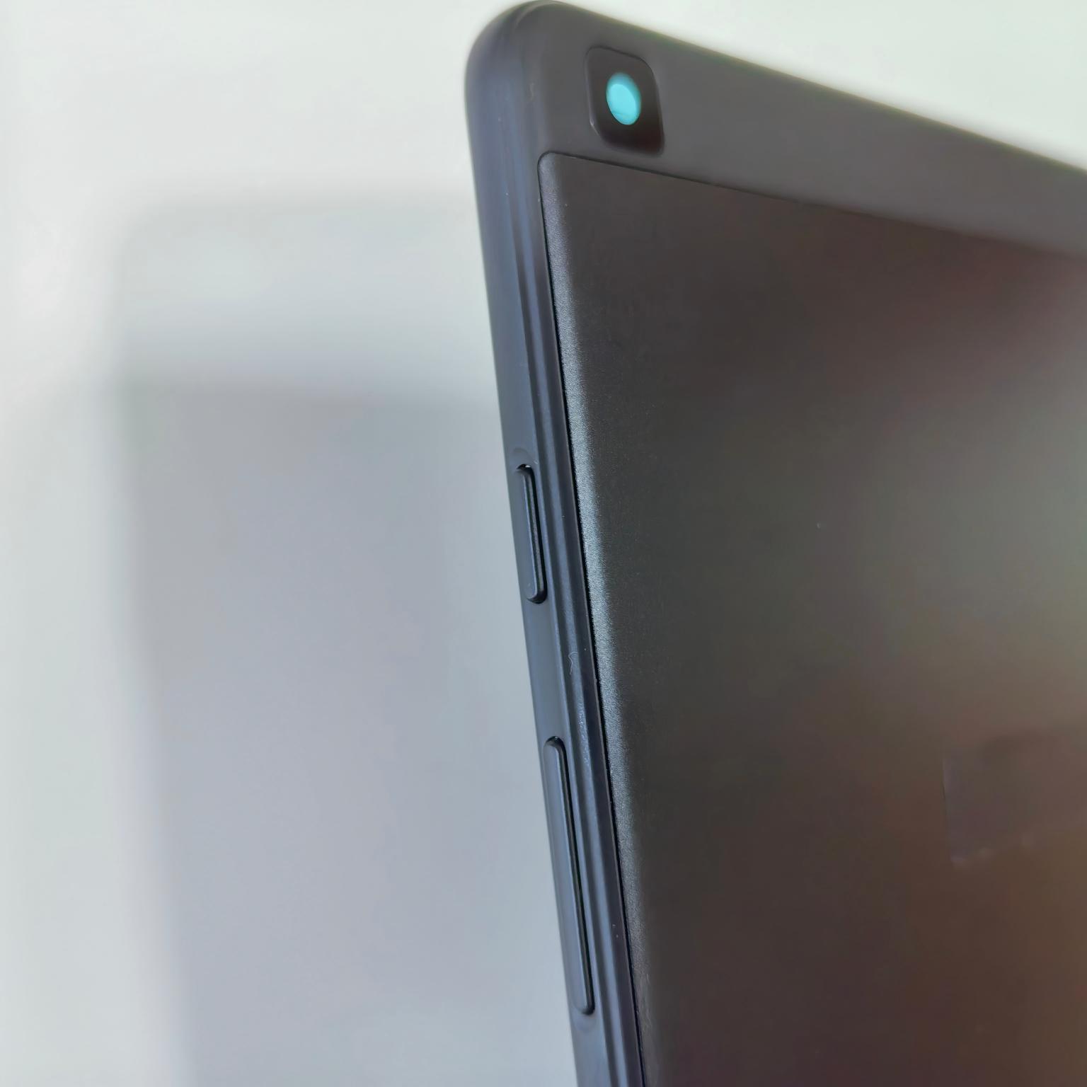 Shell Back For Samsung Galaxy  - огляд і ціна Samsung Tablet With Accessories